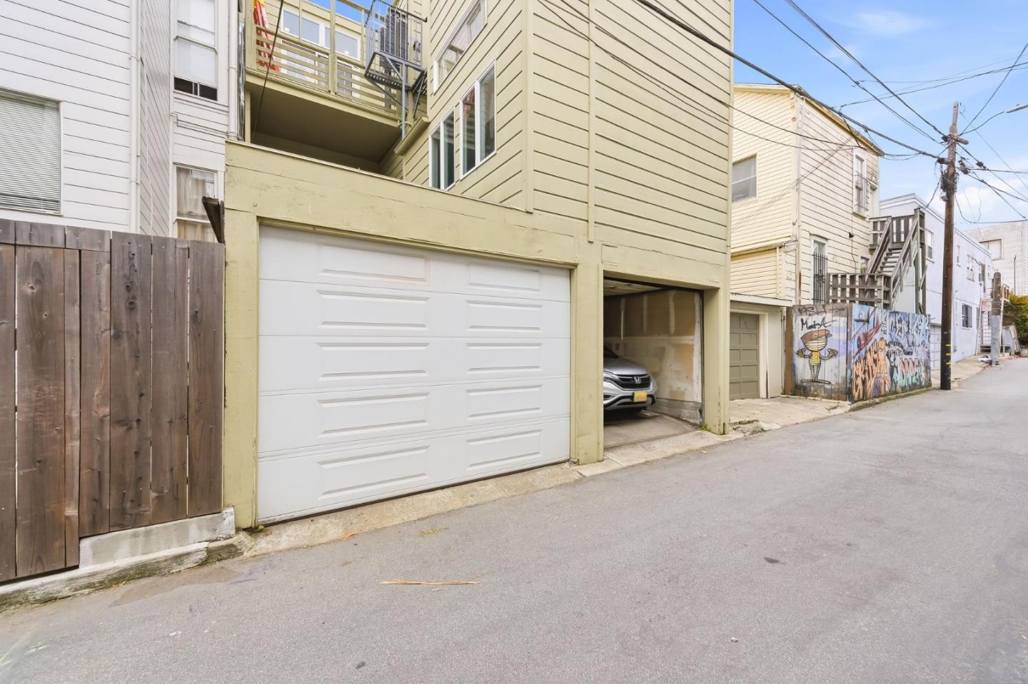 327 San Jose AVE