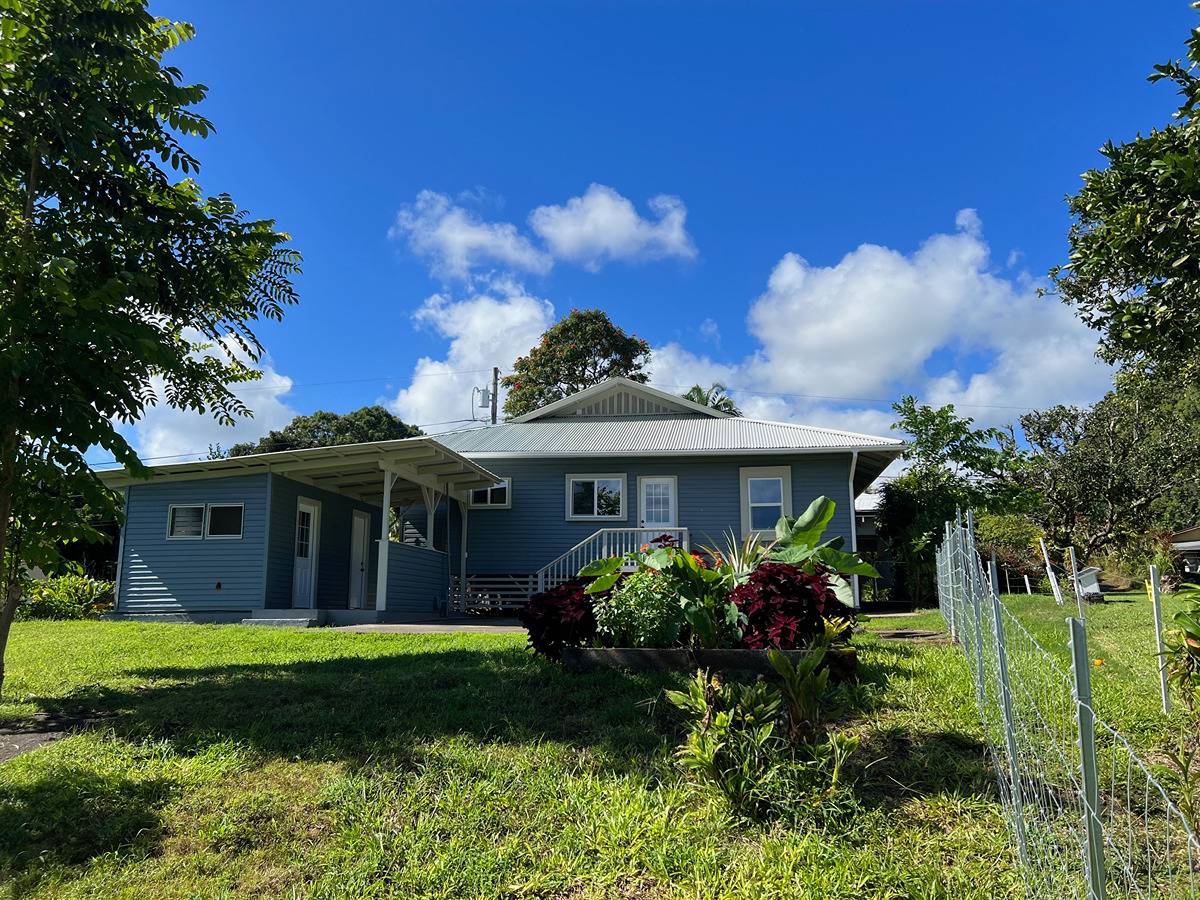27-1020 OLD MAMALAHOA HIGHWAY