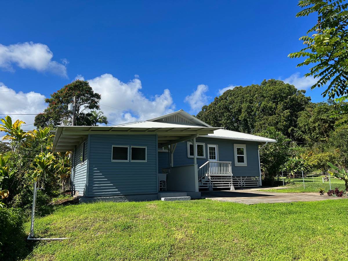 27-1020 OLD MAMALAHOA HIGHWAY