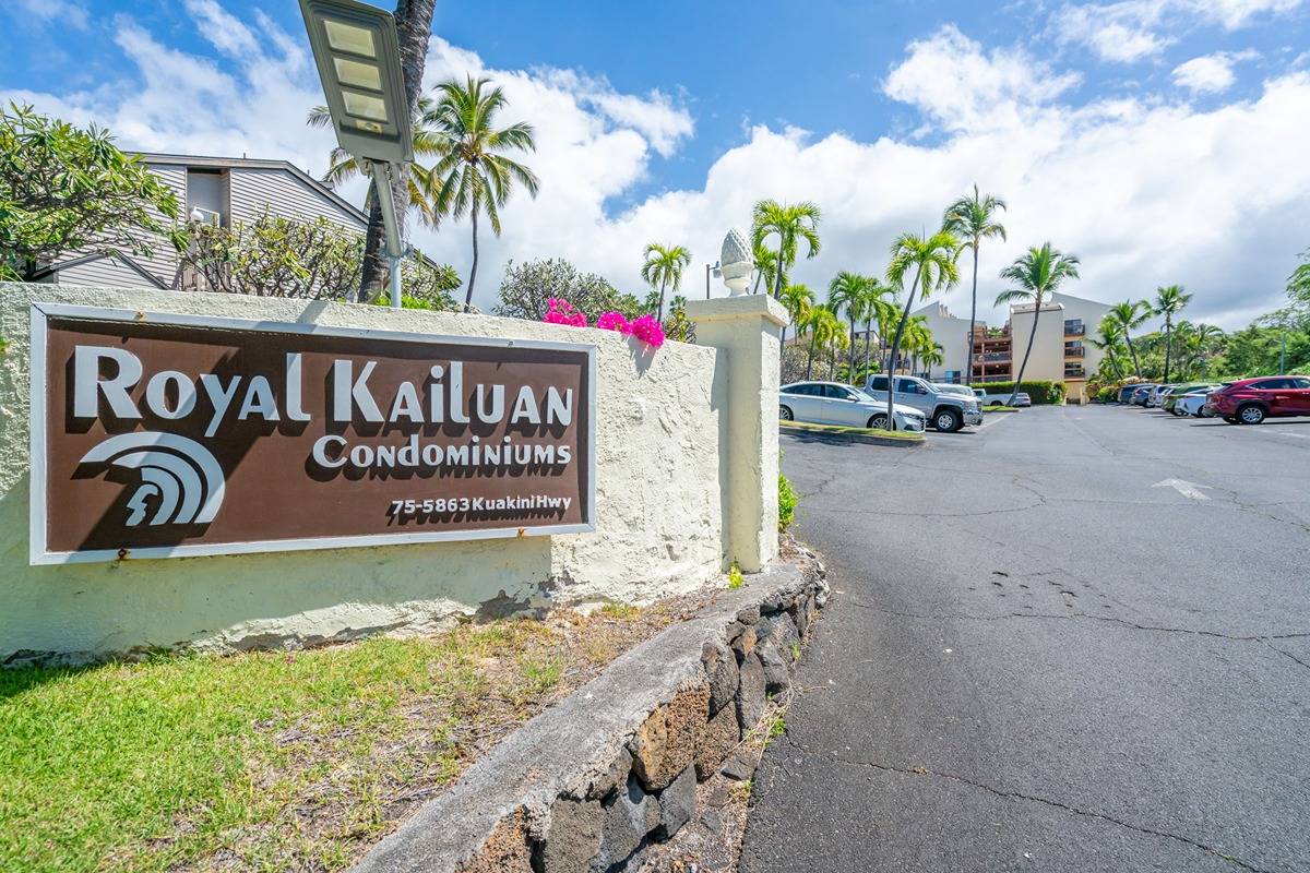 75-5863 KUAKINI HIGHWAY 222