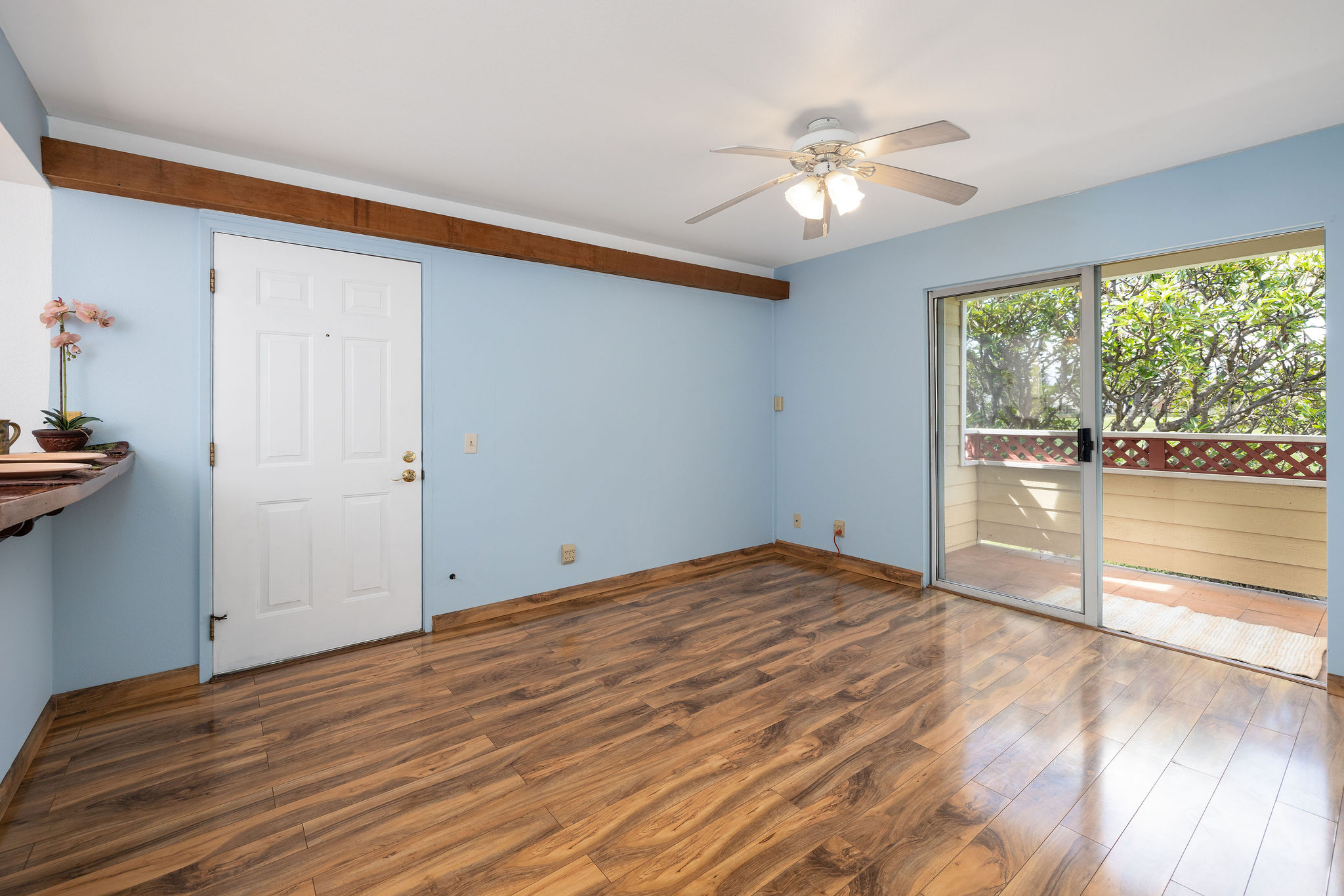 68-3831 LUA KULA ST E203