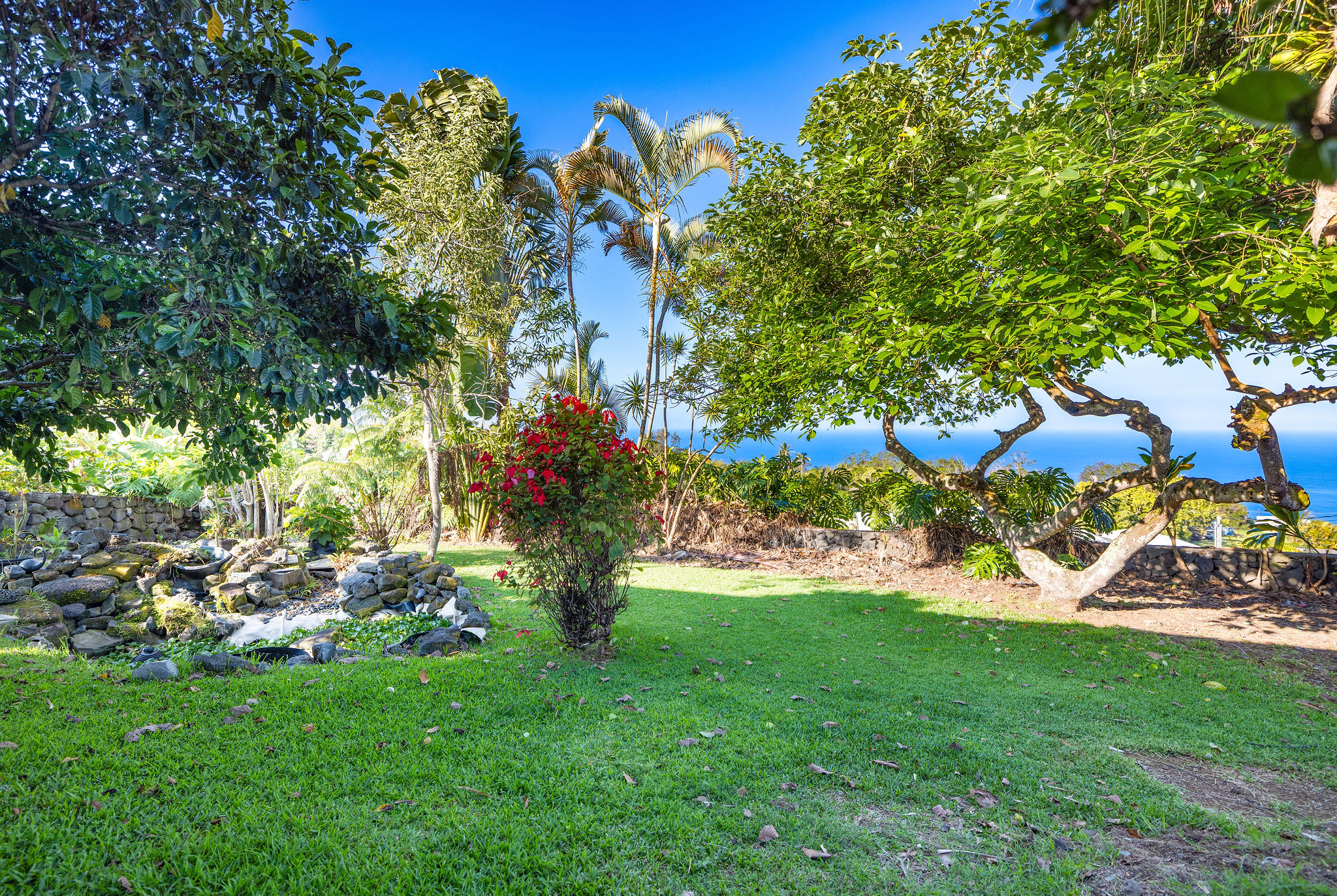 81-6267 PIKO RD
