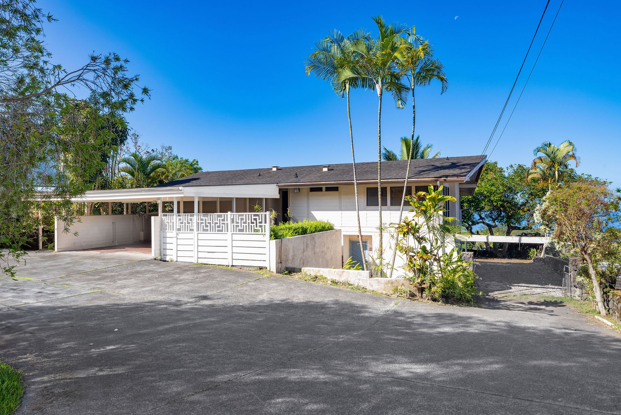 81-6267 PIKO RD