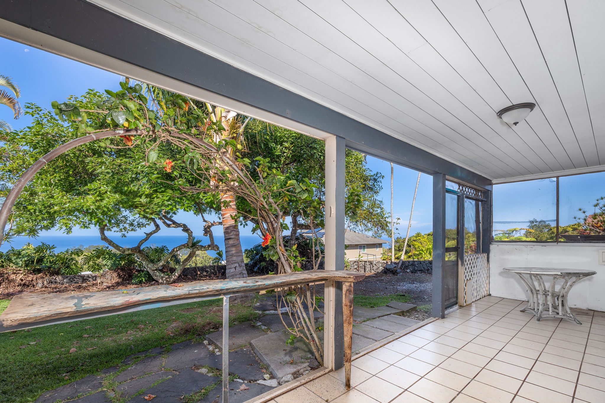 81-6267 PIKO RD