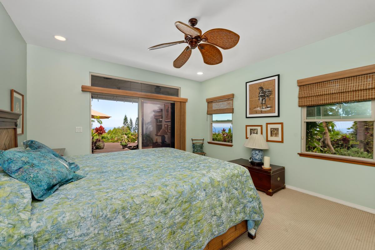 73-4685 HINA LANI ST