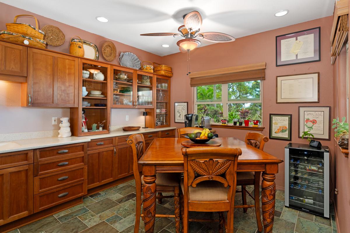 73-4685 HINA LANI ST