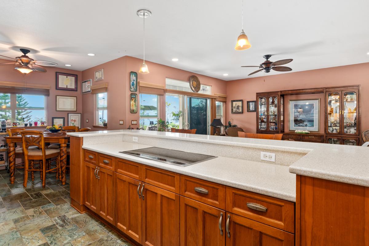 73-4685 HINA LANI ST