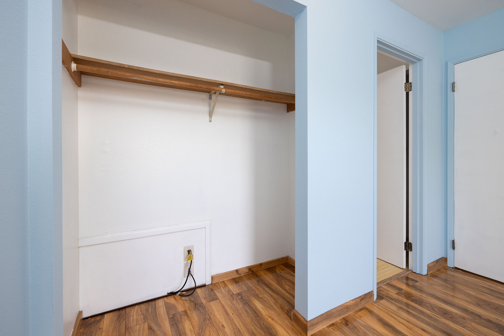 68-3831 LUA KULA ST E203