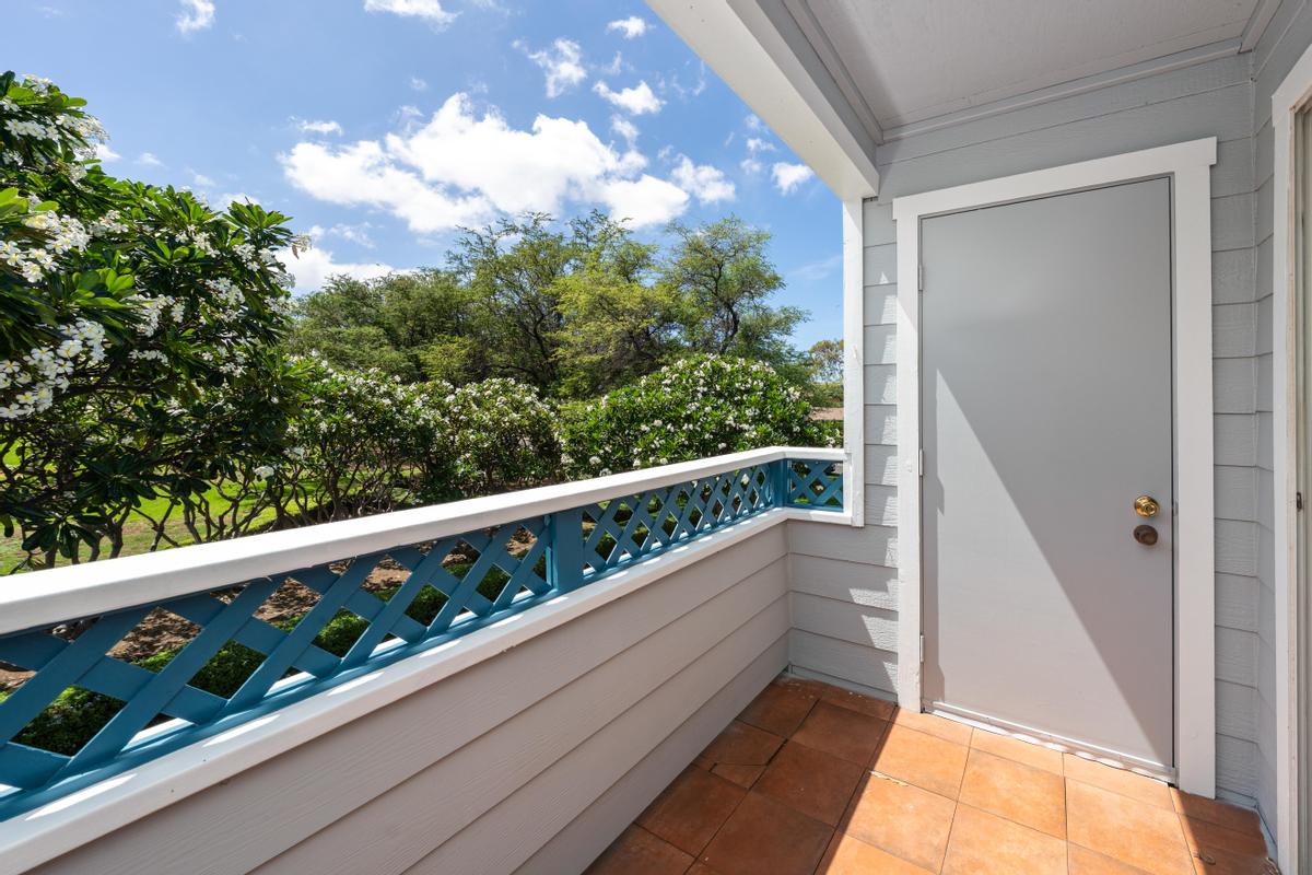 68-3831 LUA KULA ST E203