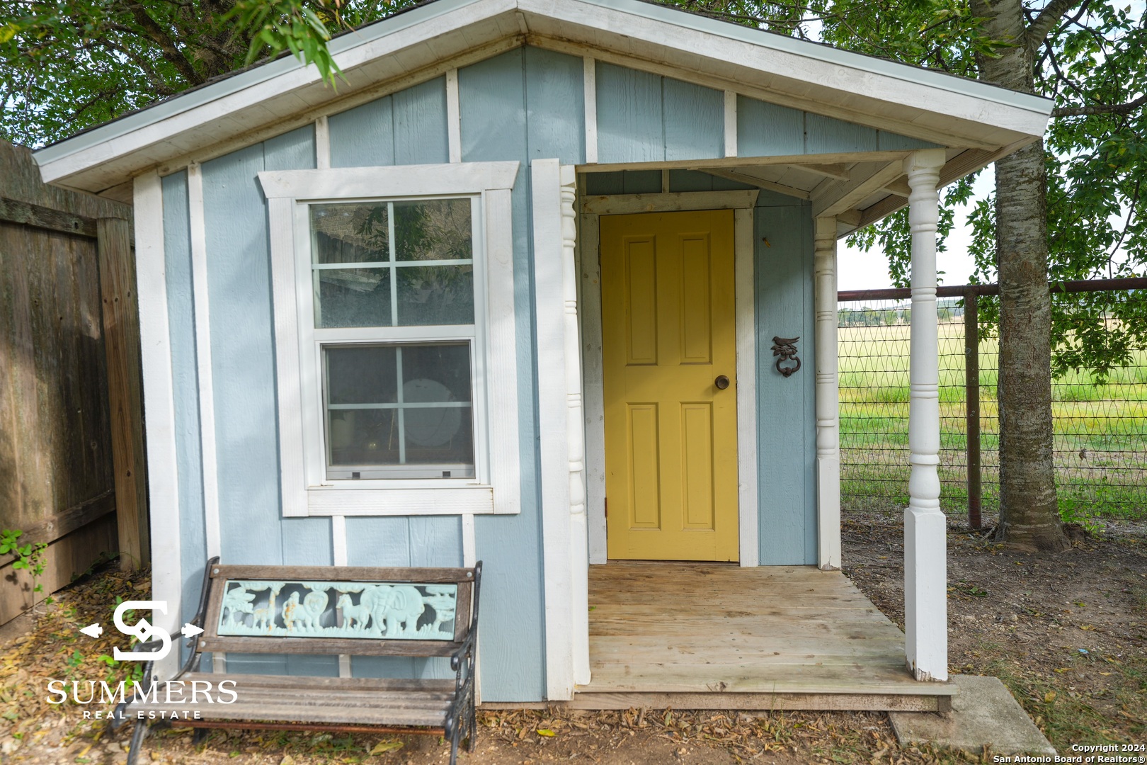 126 CHURCHILL RD