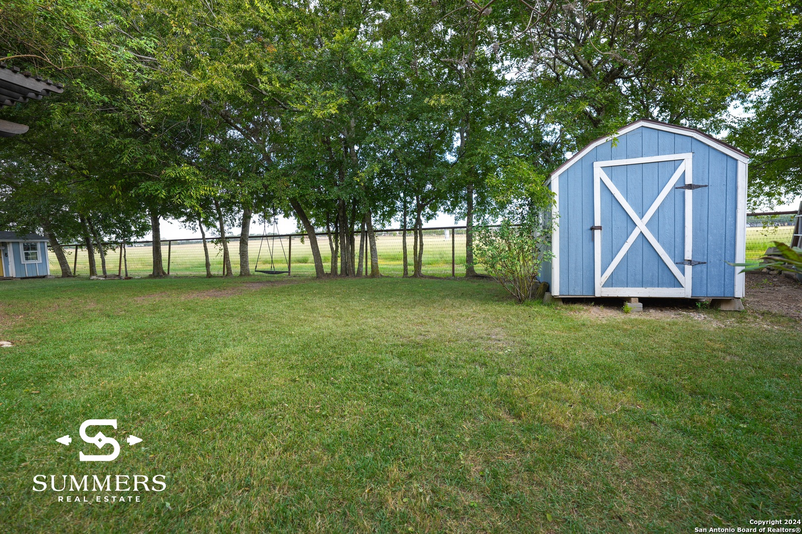 126 CHURCHILL RD