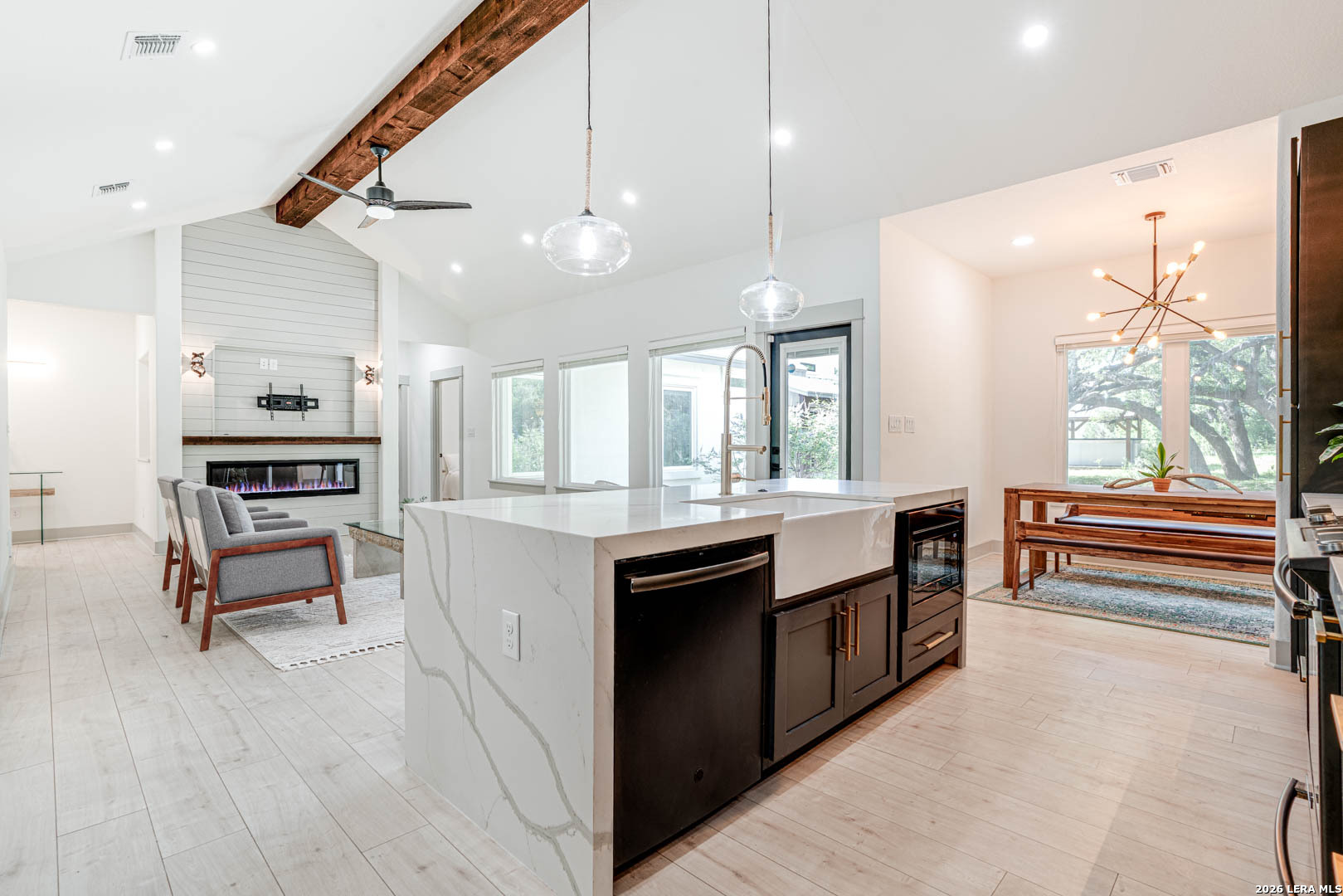 316 Prairie Tea Ln