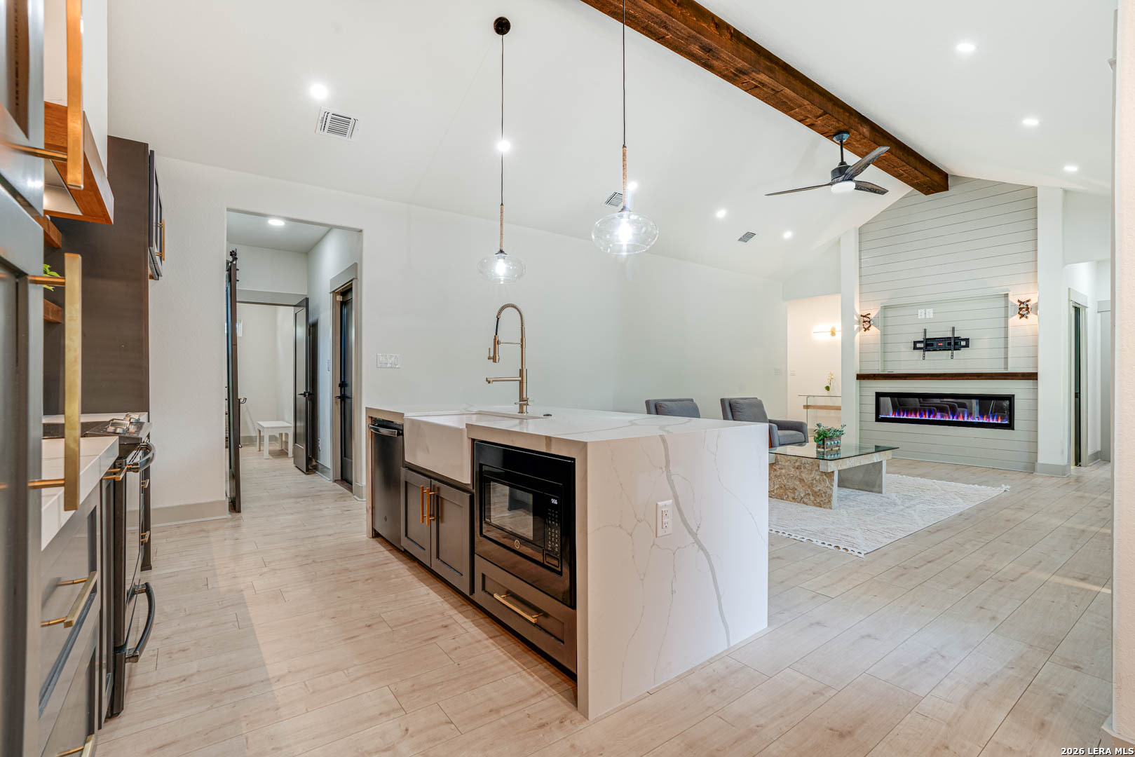 316 Prairie Tea Ln