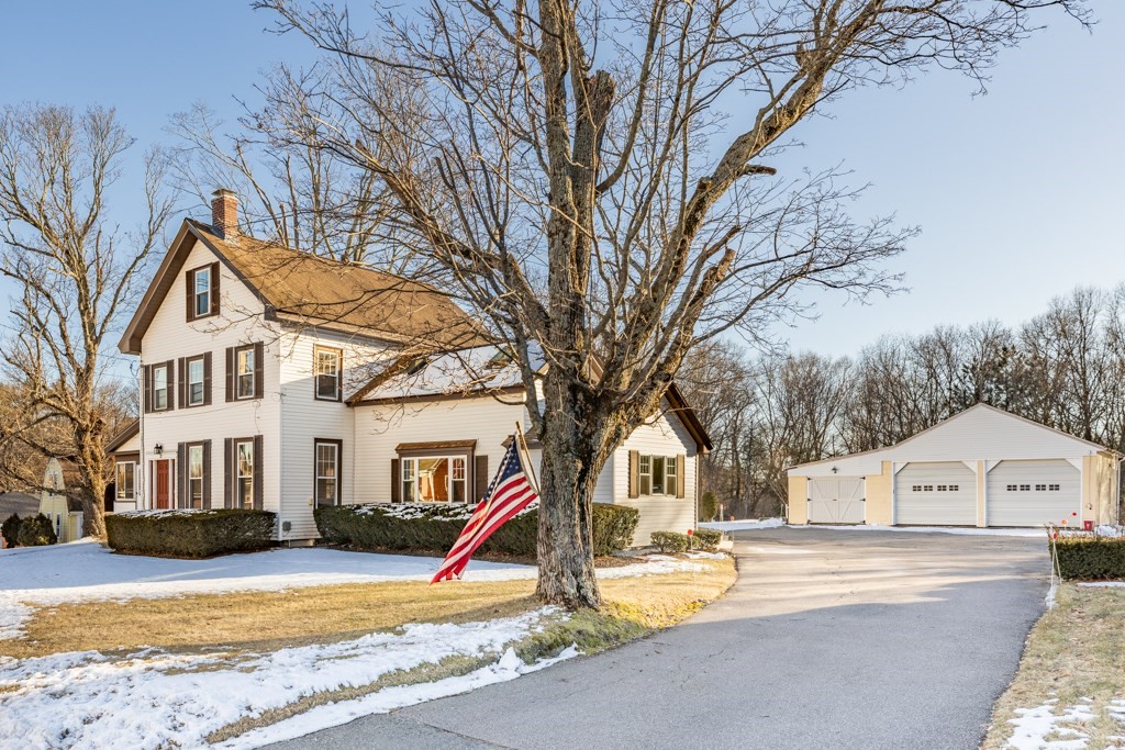 21 Maple St
