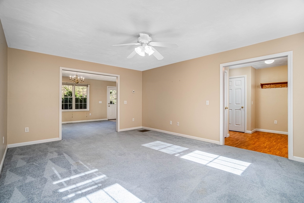 15 Woods Ln # 15