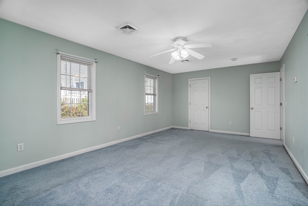 15 Woods Ln # 15