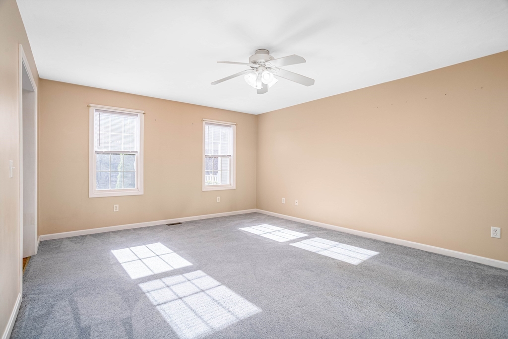 15 Woods Ln # 15