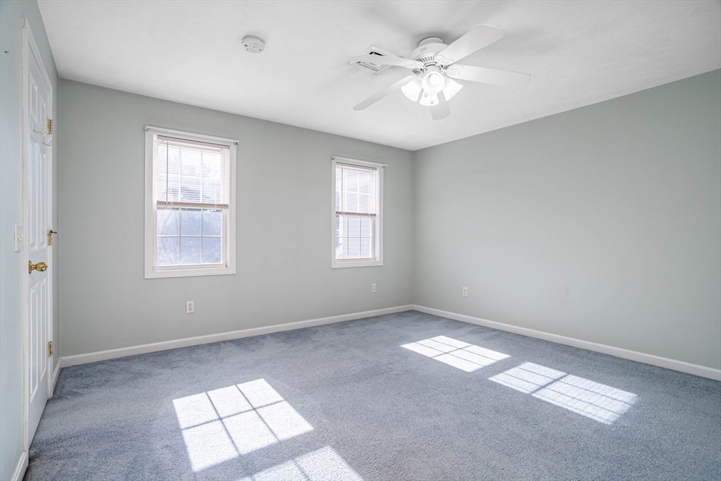 15 Woods Ln # 15
