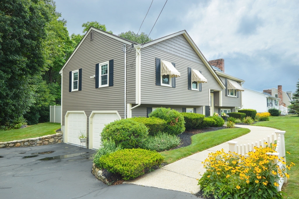 25 Hamilton Ave