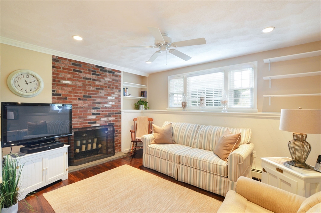 25 Hamilton Ave