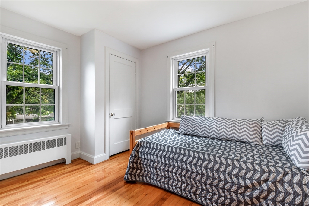 88 Nicholas Ave