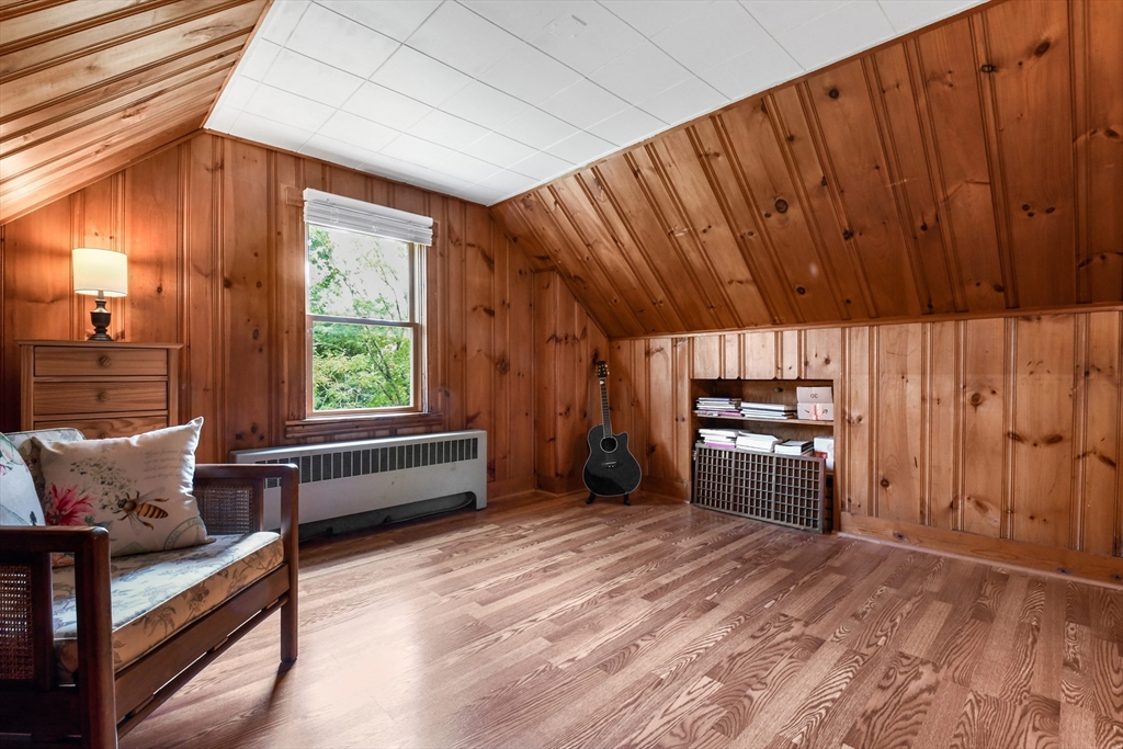 88 Nicholas Ave