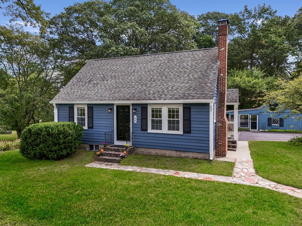 88 Nicholas Ave