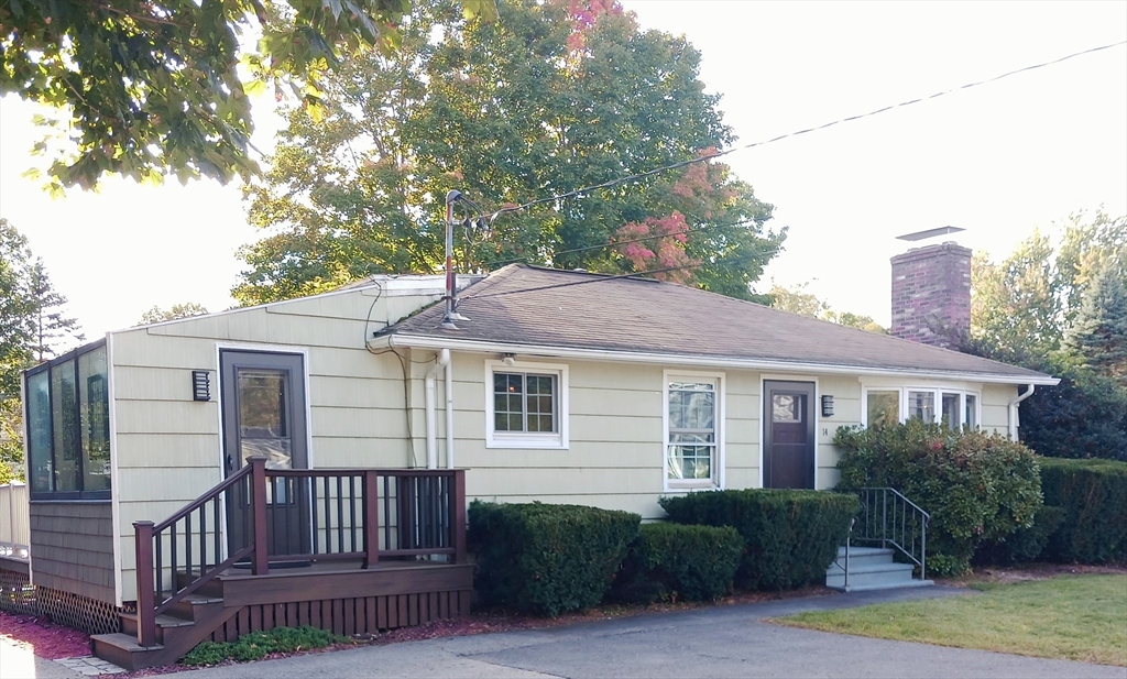 14 Maple St