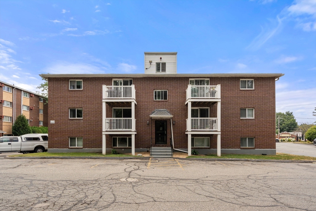 596 Boston Post Rd E # 13