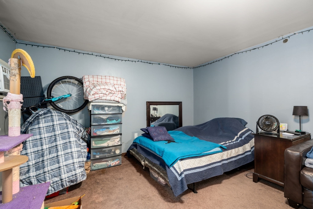 688 Boston Post Rd E # 100