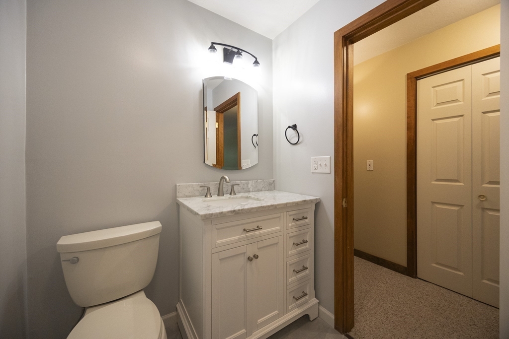 2 Victoria Dr # 1