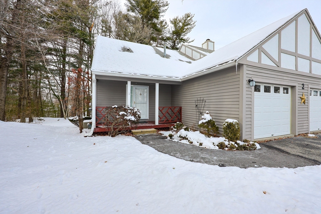 2 Victoria Dr # 1