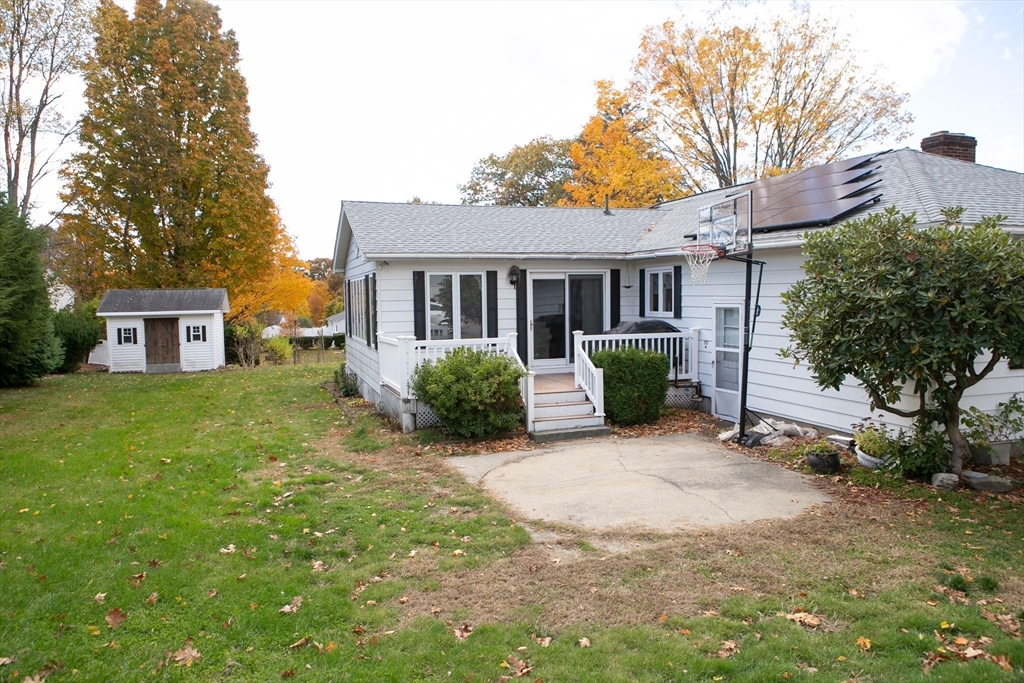 313 Lincoln Street