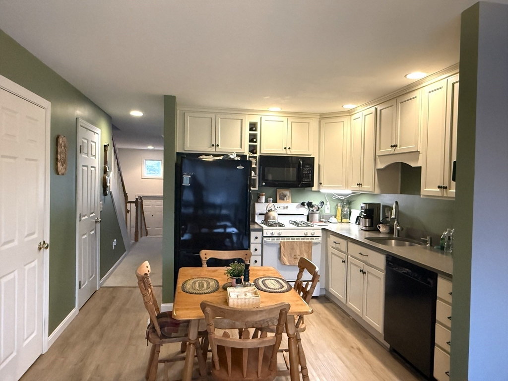 85 Camelot Drive # 118