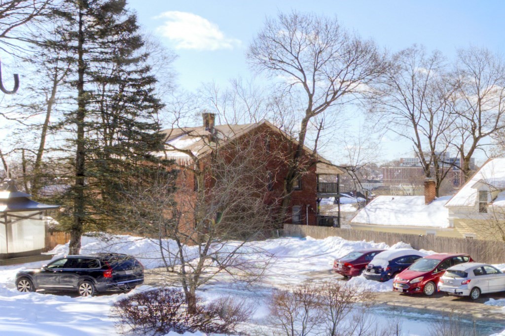 10-1 Congress Street # 7