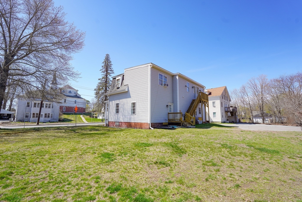 71 W Main St