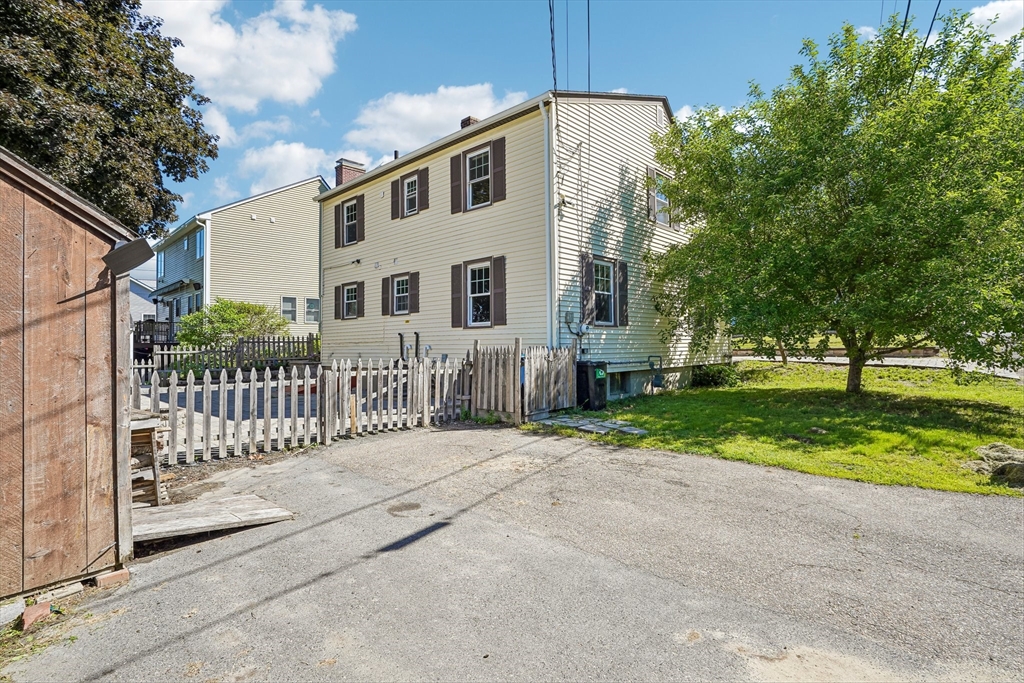 148 South Quinsigamond Ave