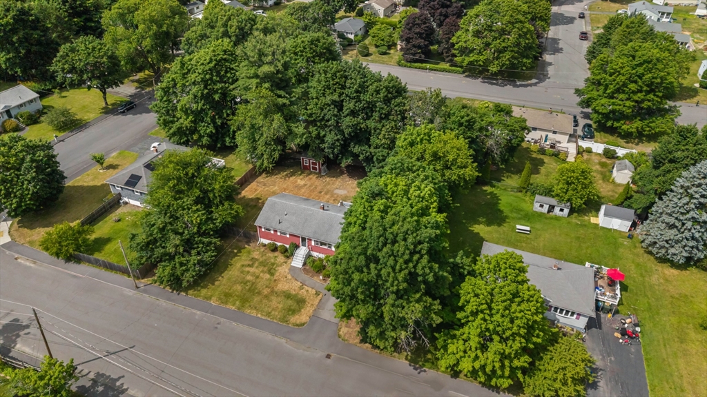 12 Tucker Ave