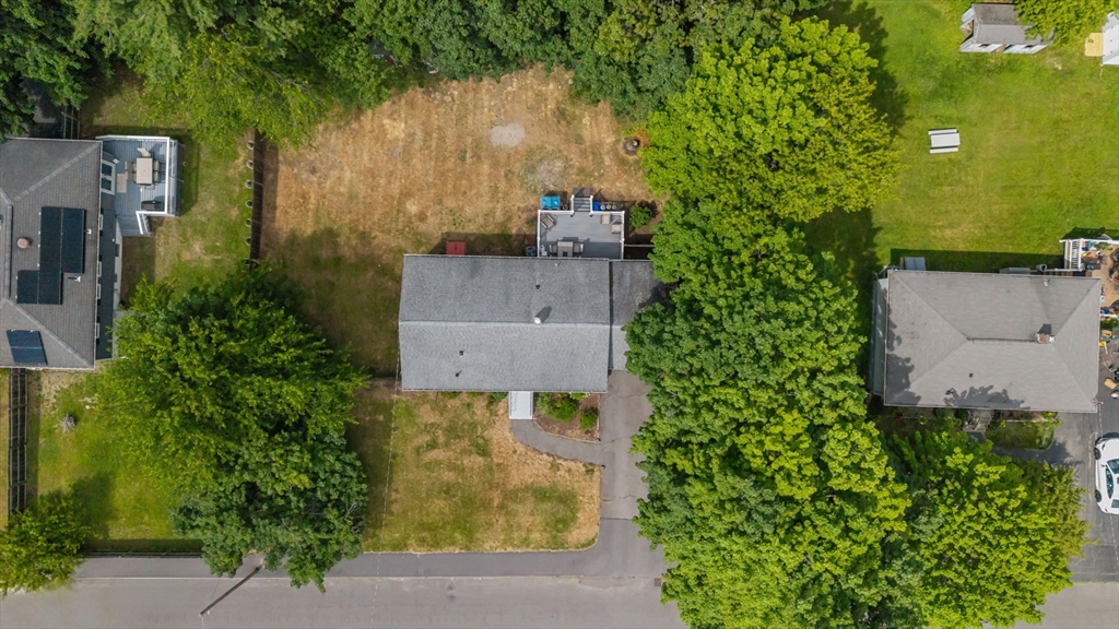 12 Tucker Ave