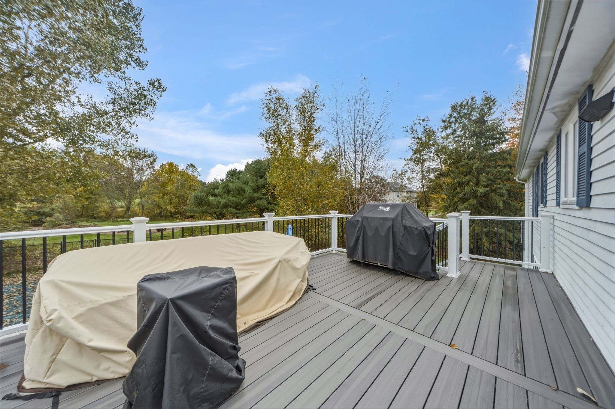 6 Clover Hill Road