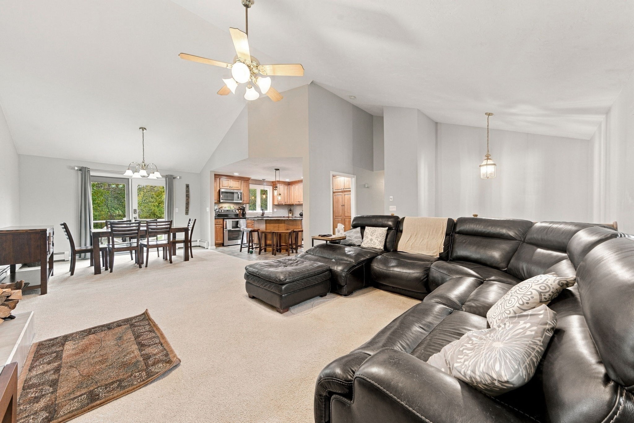 6 Clover Hill Road
