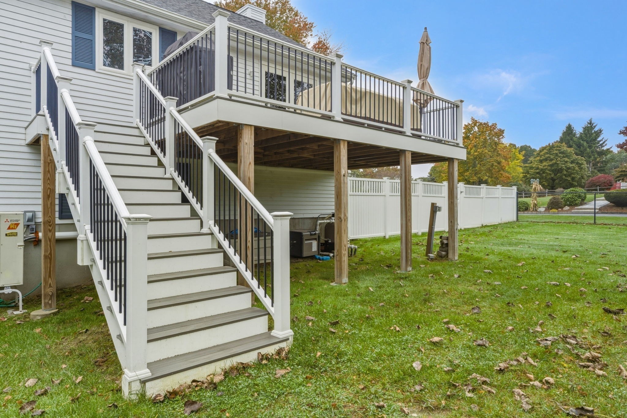 6 Clover Hill Road