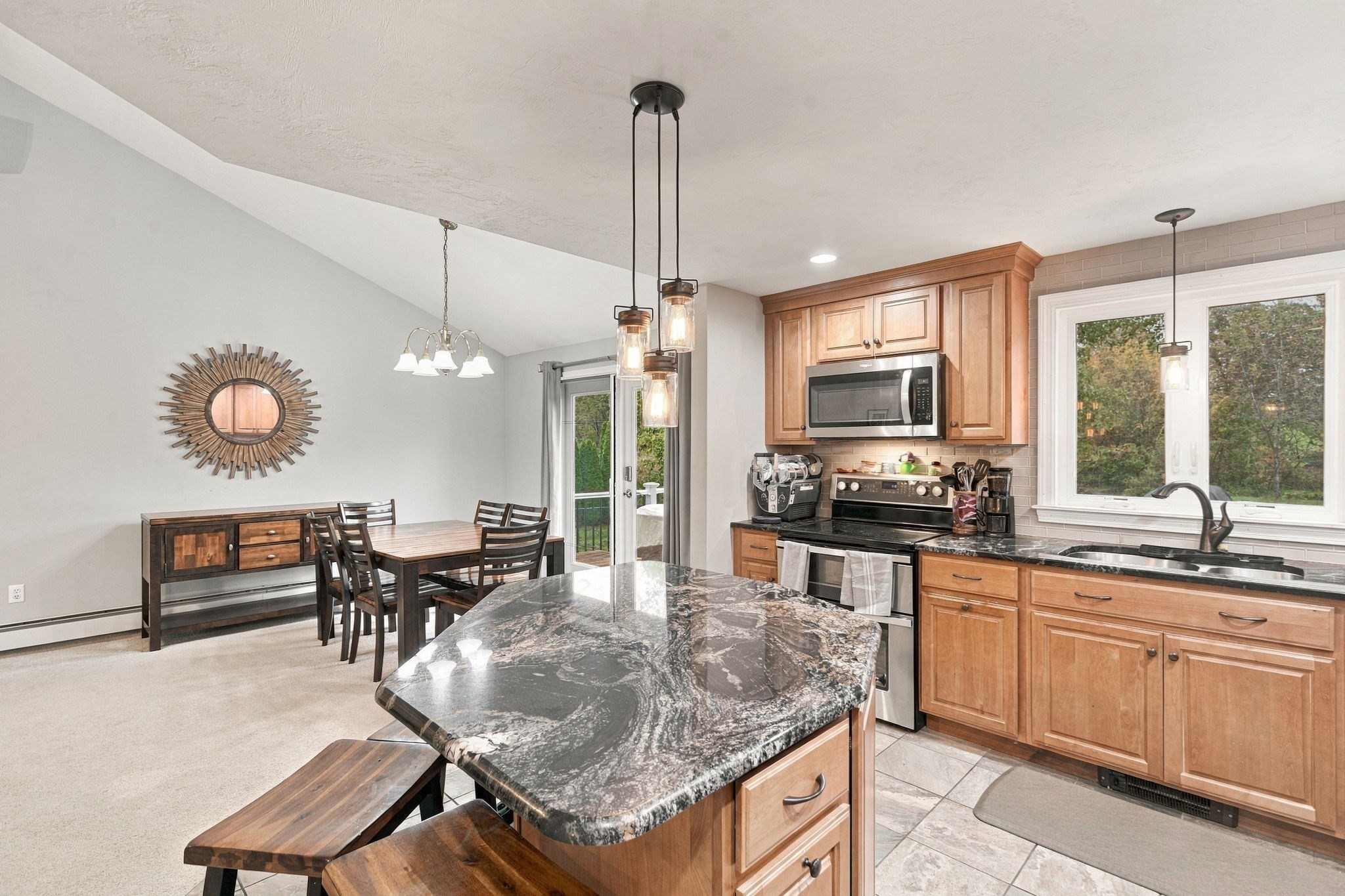 6 Clover Hill Road