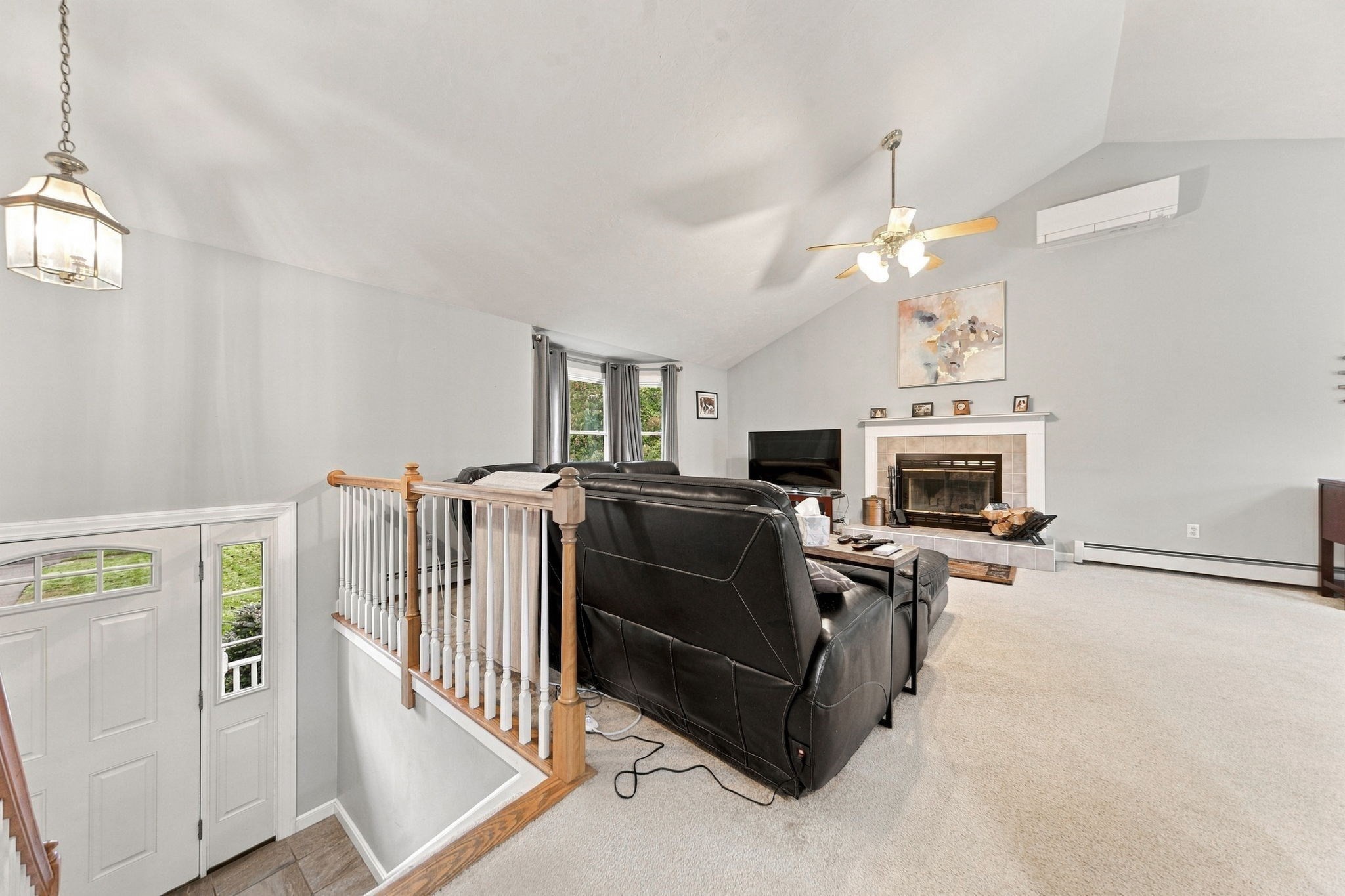 6 Clover Hill Road