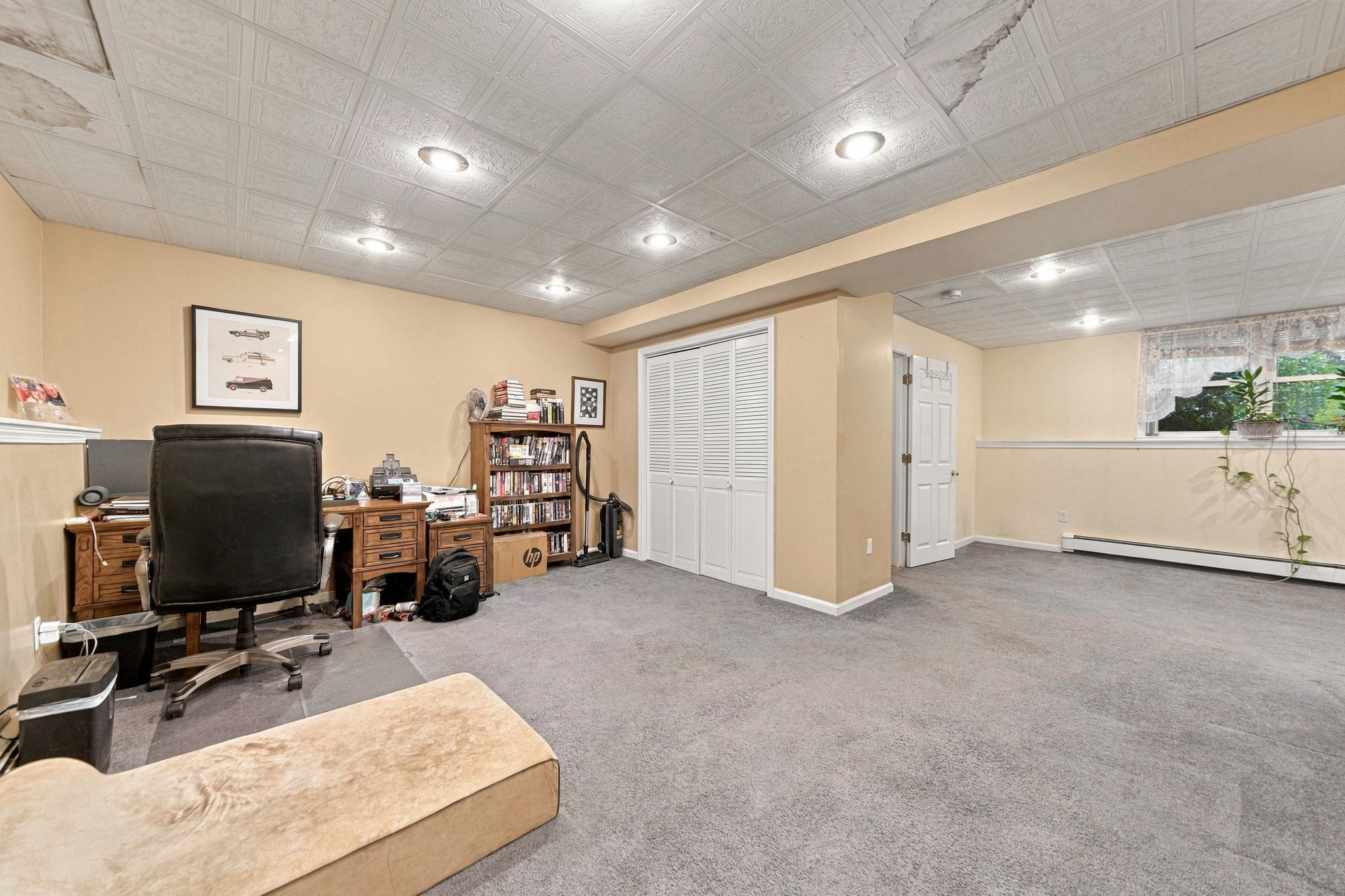 6 Clover Hill Road