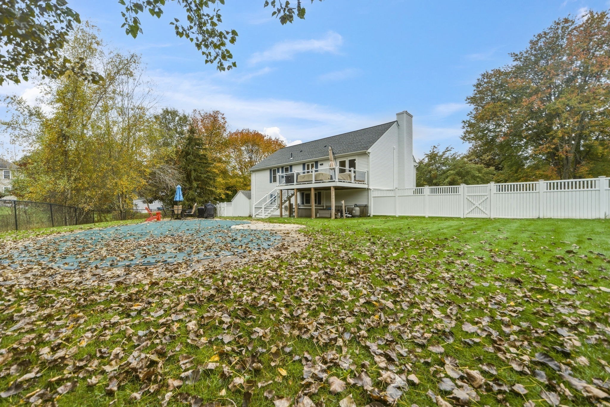 6 Clover Hill Road