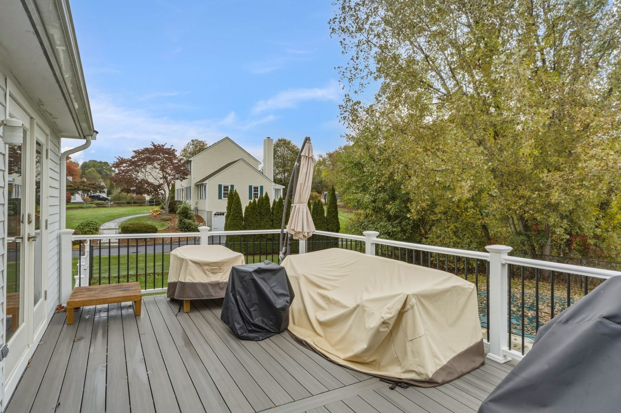 6 Clover Hill Road
