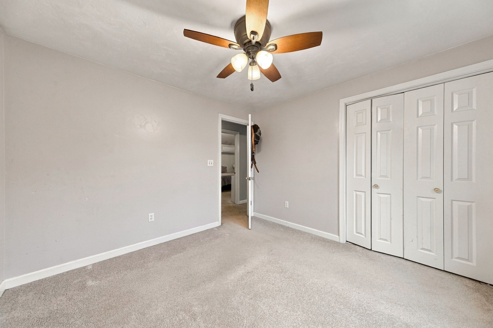 6 Clover Hill Road