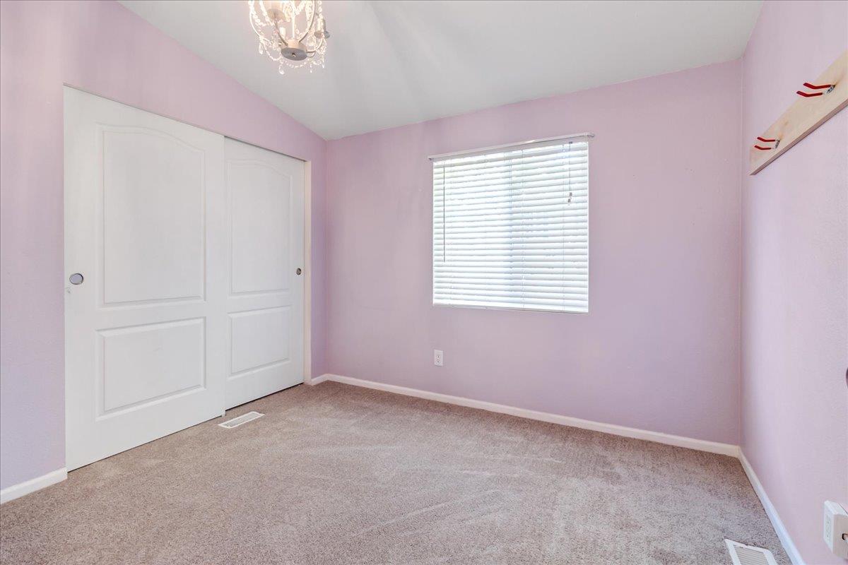 3060 Porter Street Unit: 27