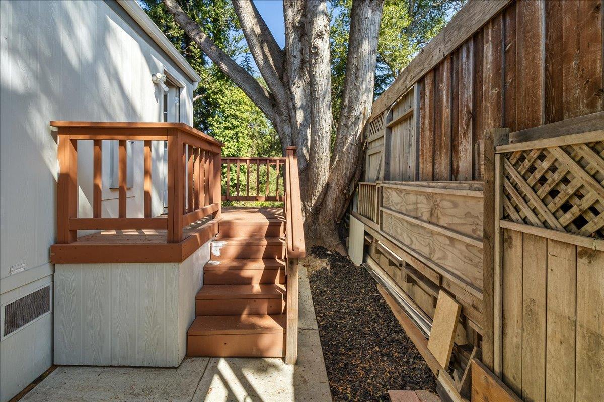 3060 Porter Street Unit: 27